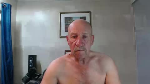 Snapshot of lovesblackazz chatting on 12.09.24 Lovesblackazz online show from 12.09.24