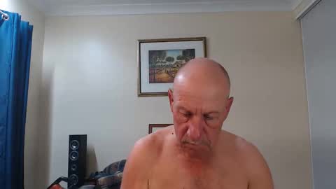 Snapshot of lovesblackazz chatting on 10.04.25 Lovesblackazz online show from 10.04.25