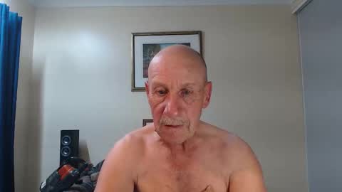 Snapshot of lovesblackazz chatting on 10.07.25 Lovesblackazz online show from 10.07.25