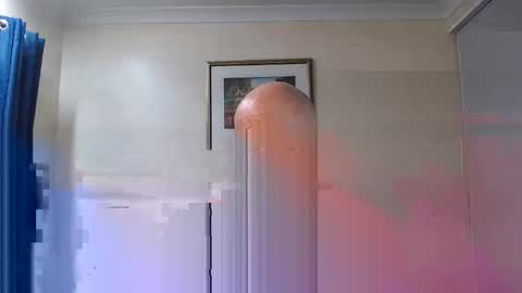 Snapshot of lovesblackazz chatting on 12.21.25 Lovesblackazz online show from 12.21.25