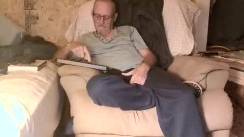 just here to have fun and cum online show from 11.26.25