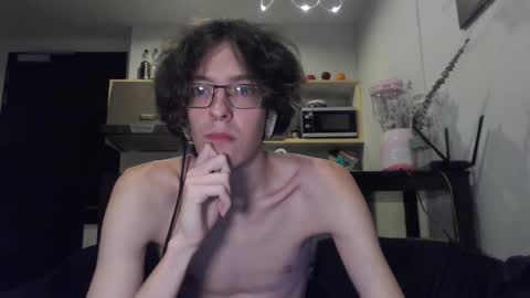 Snapshot of lovesomecookies chatting on 09.08.25 LovesomeCookie online show from 09.08.25