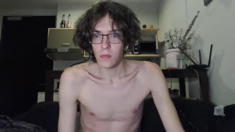 Snapshot of lovesomecookies chatting on 09.18.25 LovesomeCookie online show from 09.18.25