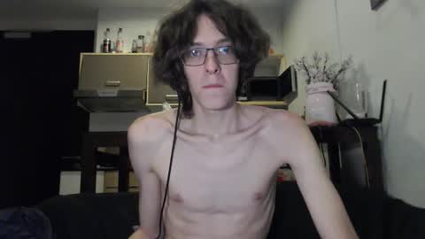 Snapshot of lovesomecookies chatting on 09.29.25 LovesomeCookie online show from 09.29.25