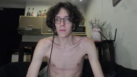 Snapshot of lovesomecookies chatting on 09.30.25 LovesomeCookie online show from 09.30.25