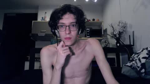 Snapshot of lovesomecookies chatting on 10.18.25 LovesomeCookie online show from 10.18.25