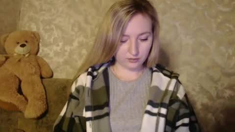 Snapshot of lovesrebecca chatting on 12.04.24 LovesRebecca online show from 12.04.24