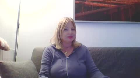 Marlyn online show from 01.21.25