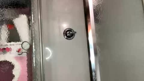 lovetitsandass678 online show from 02.04.25