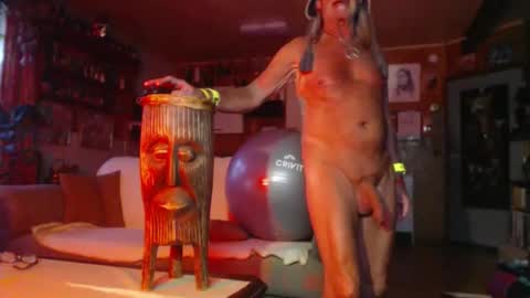 Snapshot of lovetobenaked10 chatting on 03.19.26 aaron online show from 03.19.26