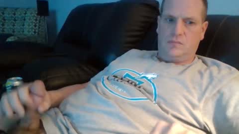 lovetocum37 online show from 02.17.26