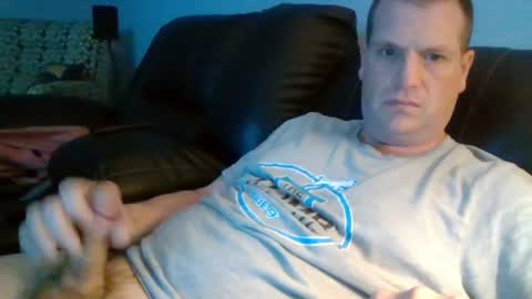 lovetocum37 online show from 04.14.26