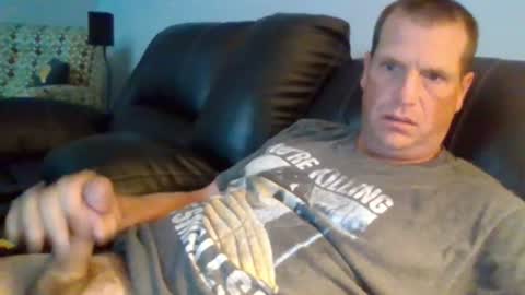 Snapshot of lovetocum37 chatting on 07.18.26 lovetocum37 online show from 07.18.26
