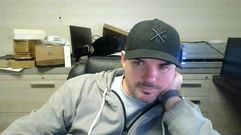 Snapshot of lovetofps chatting on 01.09.25 Love2Game online show from 01.09.25