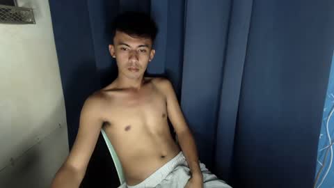 lovetosuckxox online show from 02.14.25