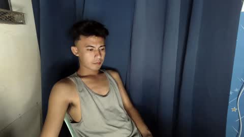 lovetosuckxox online show from 03.05.25