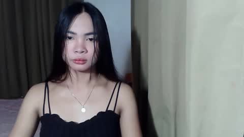 Snapshot of loving_rhean chatting on 10.30.25 loving_rhean online show from 10.30.25