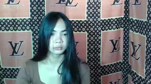 Snapshot of loving_rhean chatting on 11.19.25 loving_rhean online show from 11.19.25