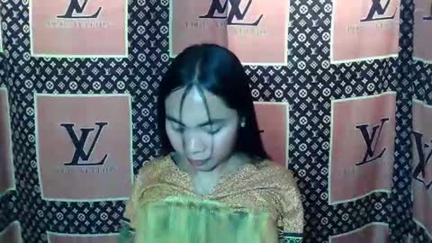 Snapshot of loving_rhean chatting on 12.03.25 loving_rhean online show from 12.03.25