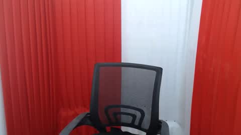 Snapshot of loving_scarlet19 chatting on 02.03.26 Scarlet online show from 02.03.26