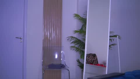 Snapshot of lovingblondie chatting on 01.29.25 Nora online show from 01.29.25