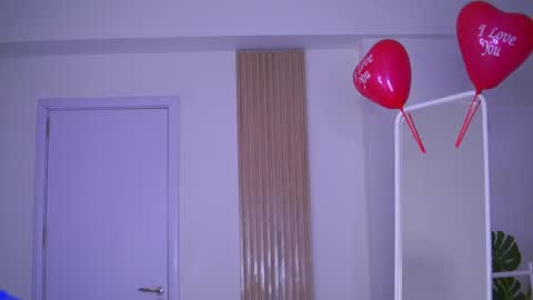 Snapshot of lovingblondie chatting on 02.14.25 Nora online show from 02.14.25