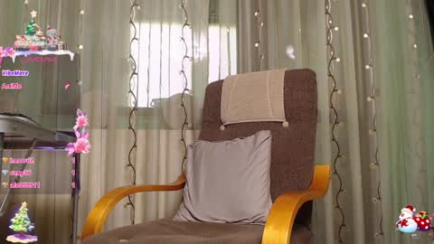 Antonia online show from 12.12.24