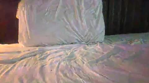 lozivelle online show from 11.18.25