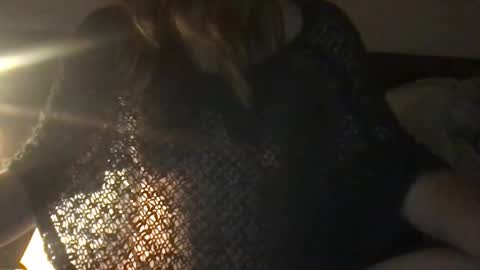 lozivelle online show from 11.23.25