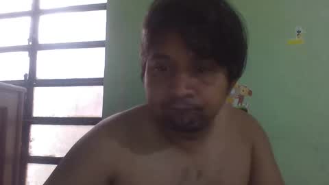 Snapshot of lpmauriciosantamaria chatting on 11.25.25 lpmauriciosantamaria online show from 11.25.25