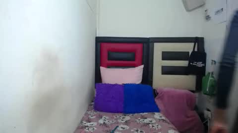 lsnnickykhanyile online show from 03.17.26