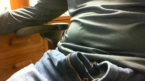 Snapshot of ltj54 chatting on 10.31.25 ltj54 online show from 10.31.25