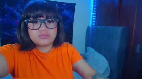 Snapshot of lu_aniston chatting on 11.05.25 Mariana online show from 11.05.25