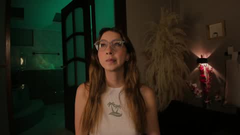  ---Goys incredible photographs online show from 01.09.25