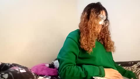 luana363 online show from 11.29.25