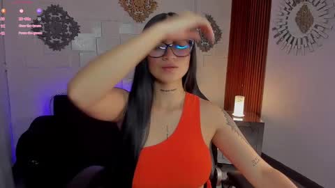 Luana online show from 01.28.25