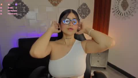 Luana online show from 01.29.25