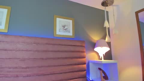 Snapshot of luankakozlov chatting on 01.06.26 LuankaKozlov online show from 01.06.26