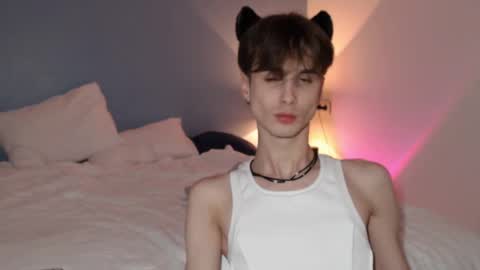 Snapshot of lucacharm chatting on 01.07.25 lucacharm online show from 01.07.25