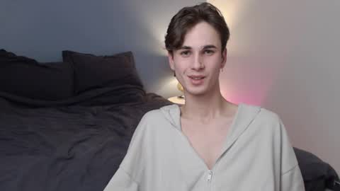 Snapshot of lucacharm chatting on 02.05.25 lucacharm online show from 02.05.25