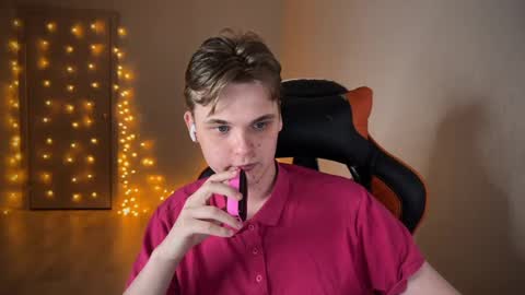 Lucas Gill online show from 01.17.25