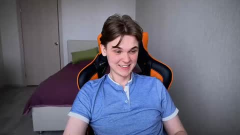 Lucas Gill online show from 03.05.25