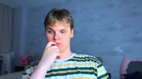 Lucas Gill online show from 04.10.26