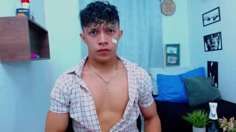 Lucas Luxx online show from 02.03.26