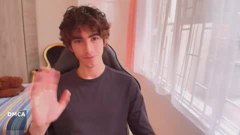lucas_xo online show from 10.04.25