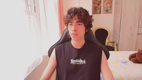 lucas_xo online show from 10.20.25