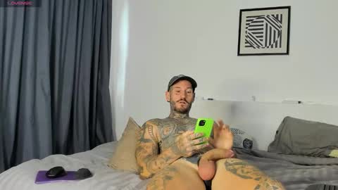 lucasexclusive online show from 12.14.25