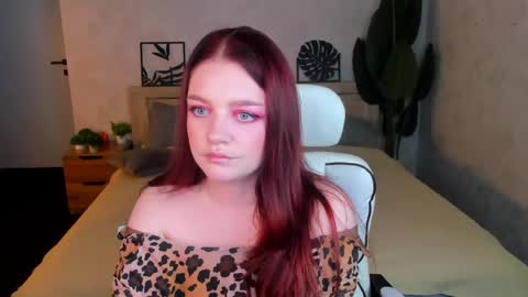 Gloria online show from 04.25.26