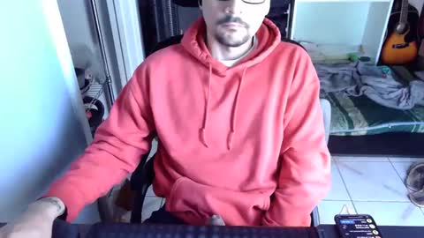 Luchi Luchano online show from 12.04.25