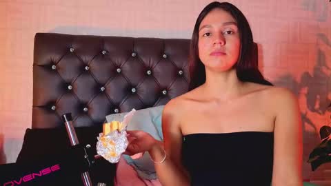 Luciana Ramirez  Sofia Collins online show from 10.22.25